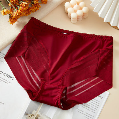 Seamless smoothing with breathable, all-day comfort. ✨