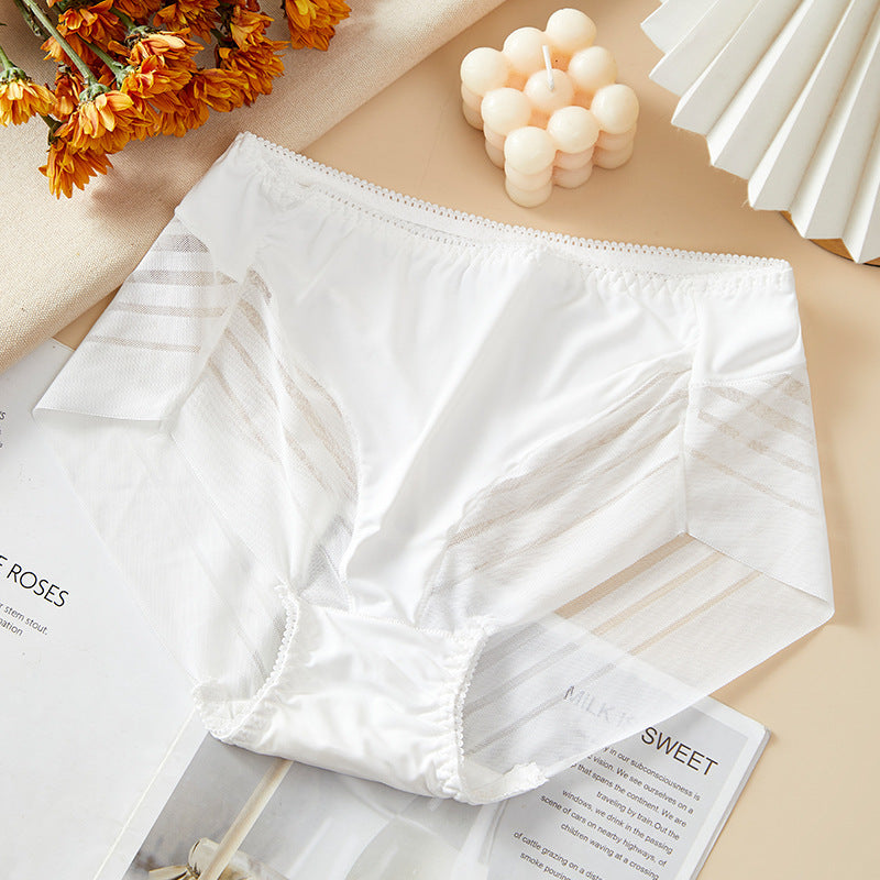 Seamless smoothing with breathable, all-day comfort. ✨